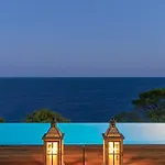 Horama - Waterfront With Infinity Pool *