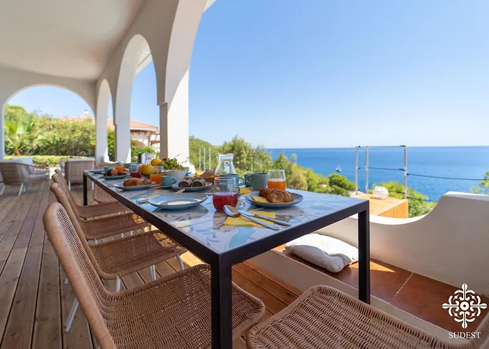 Villa Horama - Waterfront With Infinity Pool Plemmirio