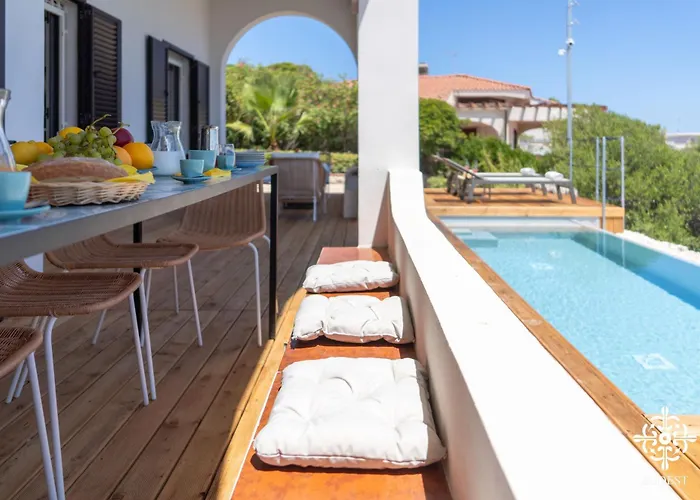 Horama - Waterfront With Infinity Pool Villa Plemmirio