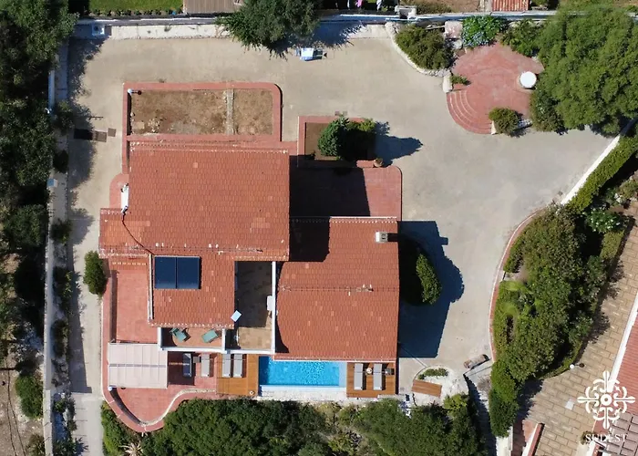 Villa Horama - Waterfront With Infinity Pool Plemmirio